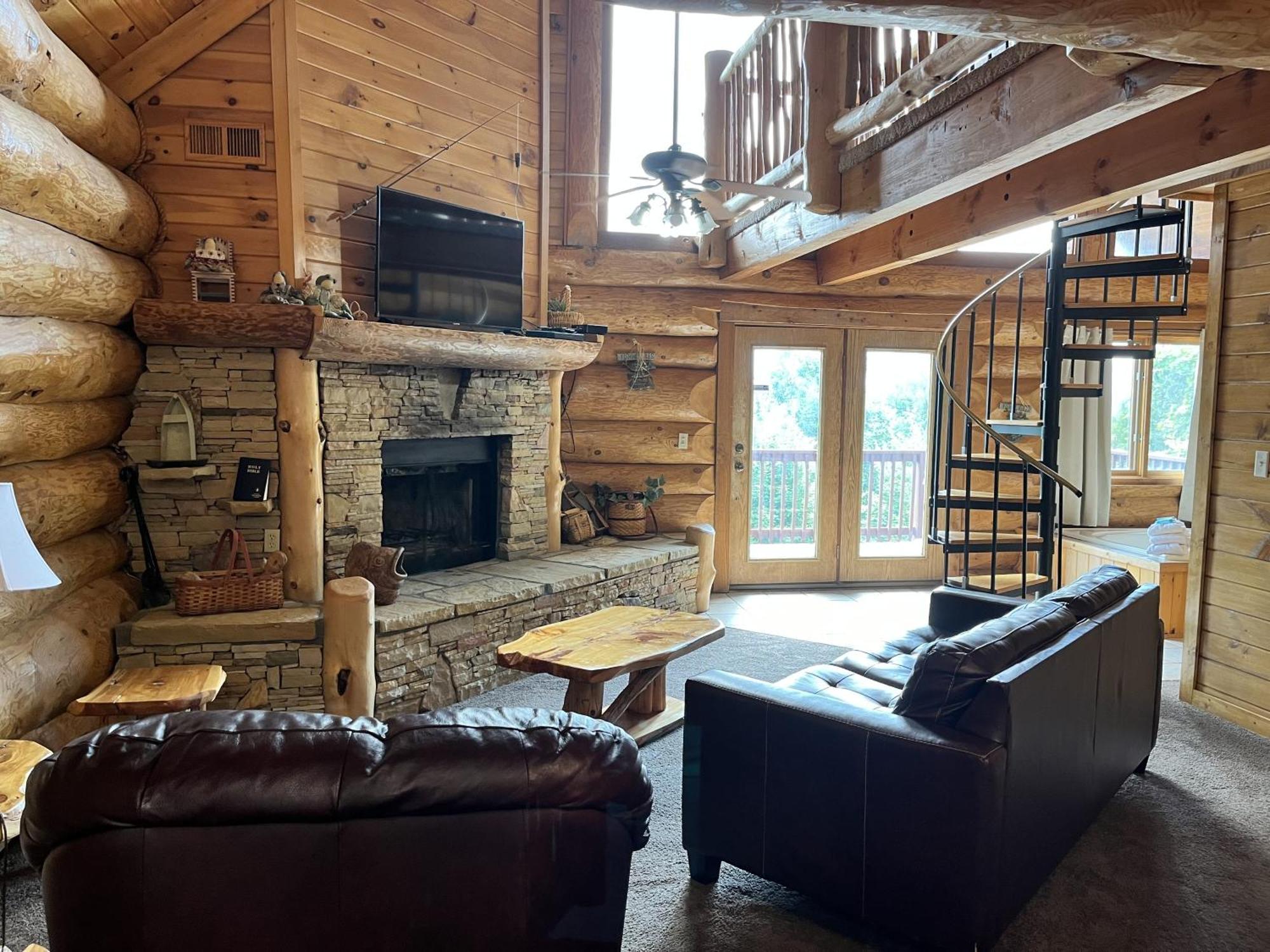 Infinite Views - Secluded With Mountain Views Cabin Gatlinburg Eksteriør bilde